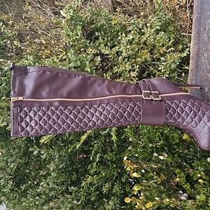 Womens Size 6 Quilted Knee Boots Fahrenheit  Burgundy Zip Up High Heel